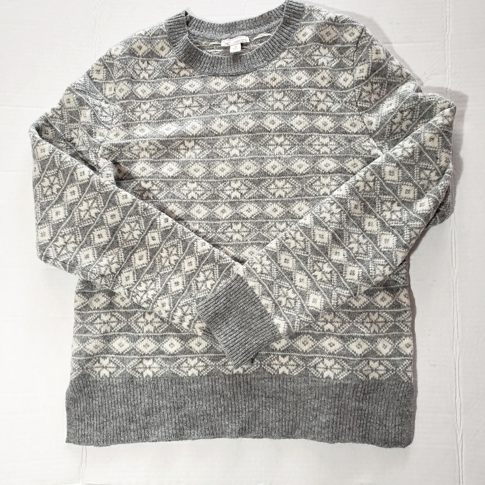 GAP Gray and Cream Wool Blend Sweater